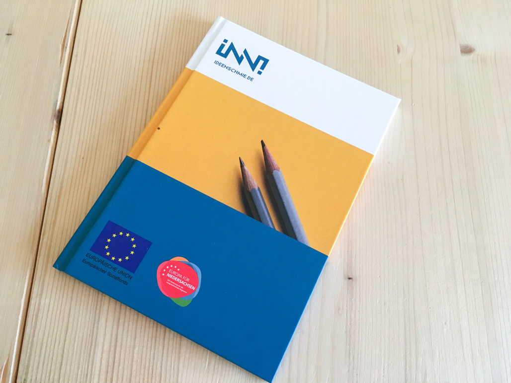 INDUSTRIE- UND HANDELSKAMMER LÜNEBURG-WOLFSBURG / INNI-Ideenschmie.de mit der von ccwerbung erstellten Notizbuch- und Kugelschreiber-Aktion